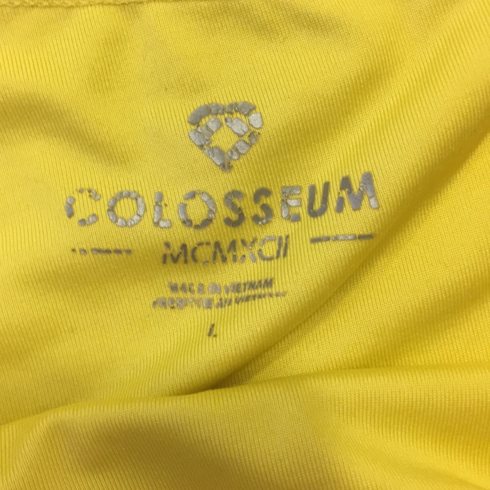 Shorts - Picture 3 of 3